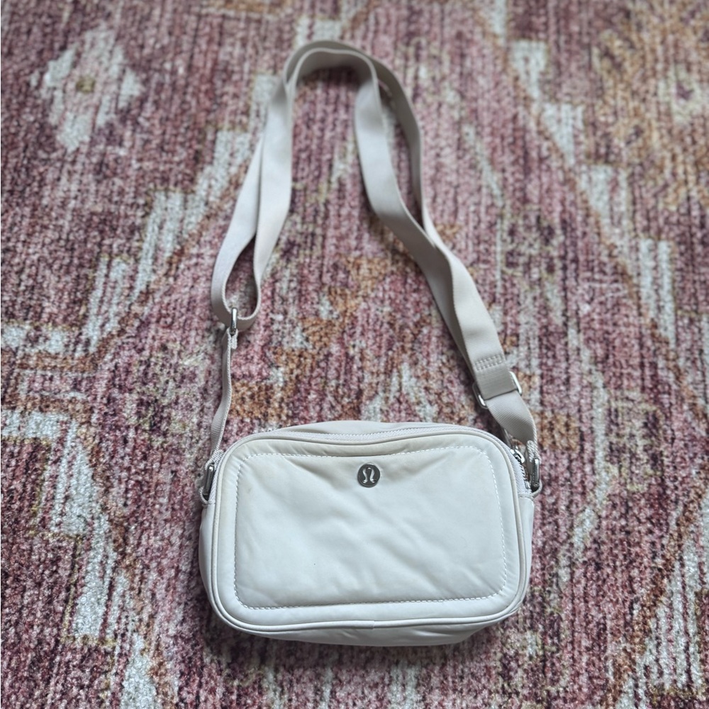 Lululemon camera bag